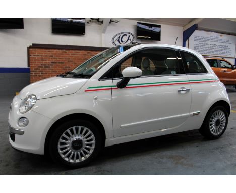 Make &amp; Model: Fiat 500 Lounge RHDDate of Reg: MK13 PUEColour: Whitecc: 1242MoT: 11-12-2022Fuel Type: PETROLMileage: 90kTr