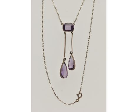 A WHITE METAL AMETHYST DROP PENDANT NECKLACE, the pendant set with a cushion cut amethyst cabochon, fitted with two polished 