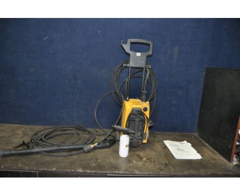 A WAP 4800 PRESSURE WASHER with lance, long pipework, manual and shampoo bottle (PAT pass and working)