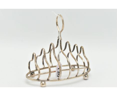 A SILVER TOAST RACK, hallmarked 'G &amp; J Bushell &amp; Co' Birmingham 1904, approximate gross weight 4.88 ozt, 152.0 grams 