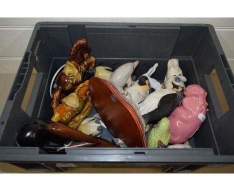 MIXED LOT VARIOUS MODEL ANIMALS, PENGUINS ETC