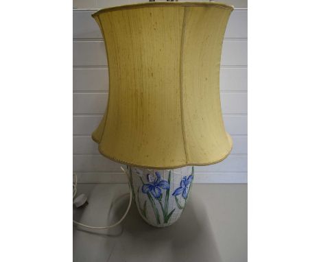 LARGE CERAMIC TABLE LAMP DECORATED WITH IRIS FLOWERS