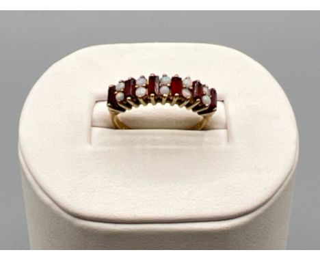 Ladies hallmarked 9ct gold Opal and ruby set ring, size N (2.67g)