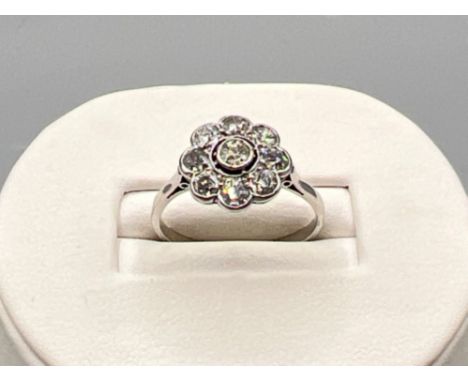 Ladies 18ct white gold diamond flower cluster ring, size N1/2 (2.97g)