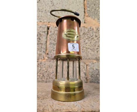 BRASS & COPPER MINERS LAMP MADE BY HOCKLEY LAMP & LIME LIGHT COMPANY