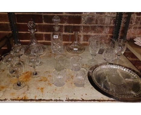 SHELF WITH MISC GLASSWARE INCL; SHIPS DECANTER, NIBBLES TRAY, BOWL & 1 SQUARE DECANTER