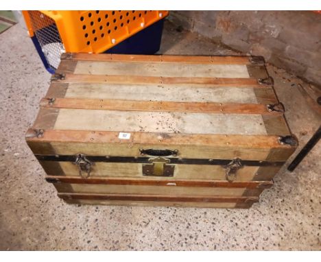 WOOD & CANVAS TRAVEL TRUNK