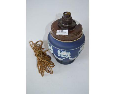 Adams Blue & White Pottery Table Lamp 