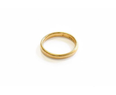 An 18 Carat Gold Band Ring, finger size PGross weight 4.5 grams.