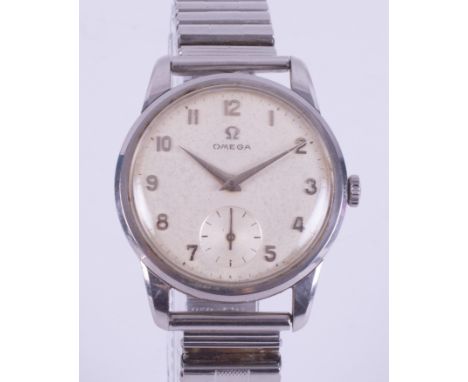 Omega, a stainless steel gent's vintage Omega manual wind wristwatch on a stainless steel fixo-flex bracelet, crown stamped w