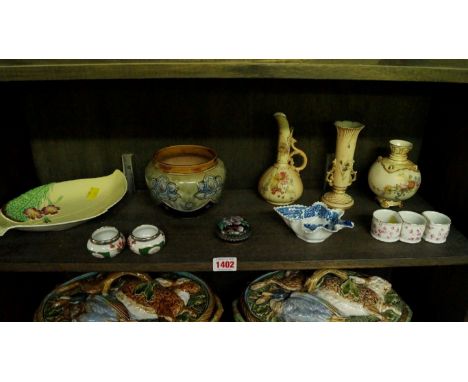 A mixed lot, to include: three Royal Worcester blush ivory items; a 19th century blue and white pickle dish; a Carltonware le