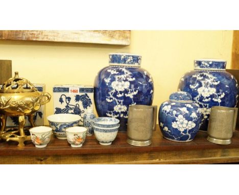 A small quantity of oriental items, to include: a pair of Chinese blue and white ginger jars, 25.5cm high; a Chinese polished
