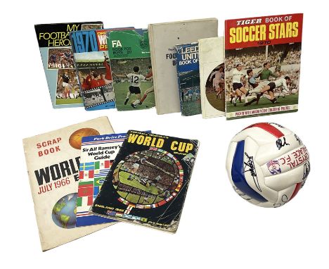 Crystal Palace signed leather football, late 1990s, including Steve Coppell, Simon Rodger, Tony Folan, Gareth Graham, Jamie S