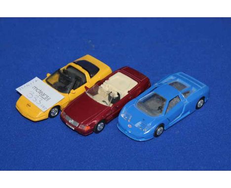 SIX PIRELLI CALENDARS AND VARIOUS SHELL PROMOTIONAL MODEL VEHICLES
along with a vintage camera in case 