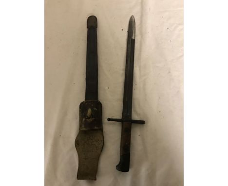 A WWI / WWII Italian rifle bayonet in scabbard marked 'Terni P6'