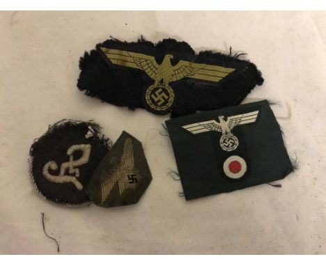 Four original WWII German cloth patches to inc a Kriegsmarine jacket patch