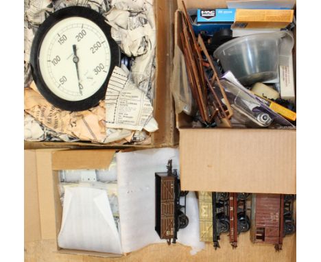 A collection of assorted model railway parts, tools and accessories, to include: a small collection of Hornby O gauge rolling