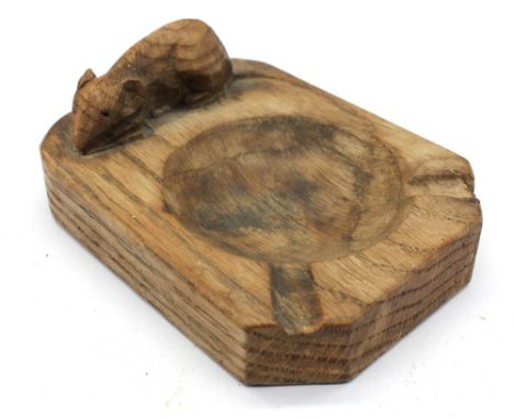 Robert "Mouseman" Thompson oak ashtray with traditional carved mouse, (in need of wax and polish)