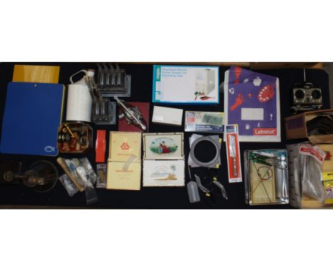 A collection of assorted tools and parts for model railway, together with a pair of signals, vintage oil can, two boxes of ci