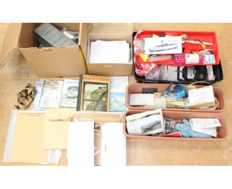 A collection of assorted model railway to include various parts and tools, turntable, DVDs and more. Please assess photograph