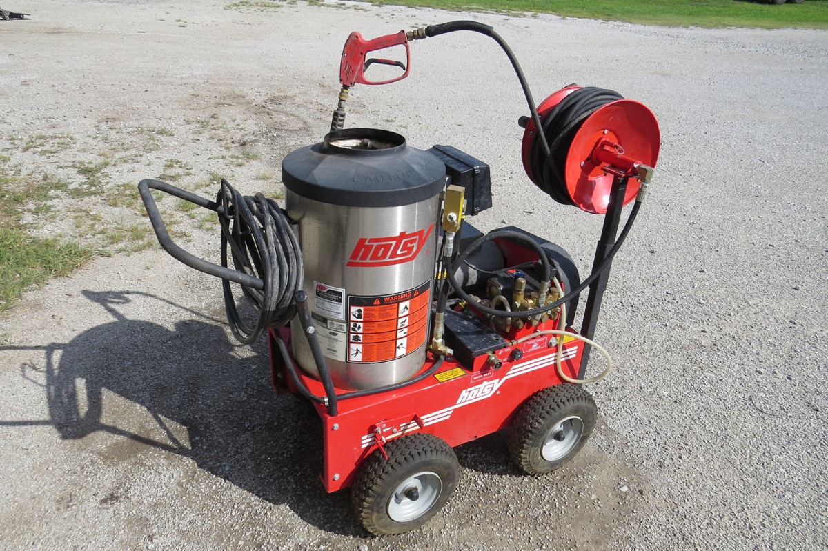Hotsy Model 795SS SS Portable Hot Water Pressure Washer, SN 11090390