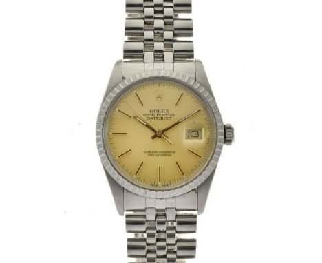Rolex, - Gentleman's stainless steel Oyster Perpetual Datejust Superlative Chronometer automatic wristwatch ref.16030, signed
