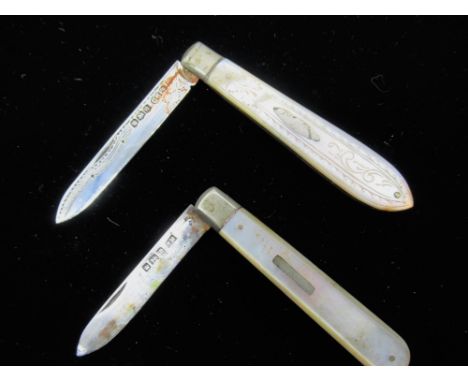 Hallmarked Sterling silver folding pocket knife with mother of pearl handle and bright cut blade, Sheffield 1921 and another 
