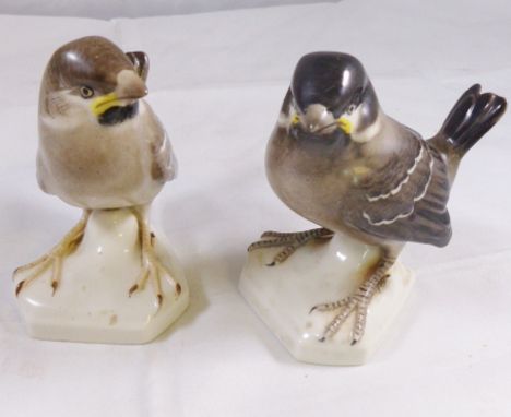 UNTERWEISSBACH FIGURES. Pair of vintage ceramic Unterweissbach bird figures, with impress fox mark on base
