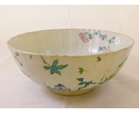 HAND PAINTED BOWL. Hand painted Oriental style ceramic bowl
