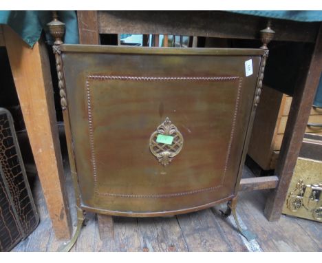 Curved copper firescreen, early 20th century 