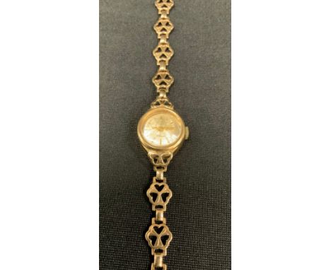 A lady's Rotary 9ct gold wristwatch, 10g gross 