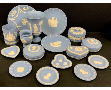 Wedgwood Jasperware inc vases, bowls, plates, trinket boxes and covers etc qty 
