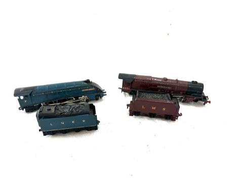 Hornby Sir Nigel Greasley No 7 engine with tender, Duchess of Atholl 6231 engine with tender