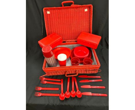 Vintage retro Picnic hamper 