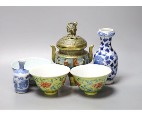 A group of Chinese porcelain, 19th /20th century, to include a pair of yellow ground bowls, 10.8 cm diameter, a blue and whit