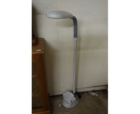 FLOOR STANDING ADJUSTABLE READING LAMP