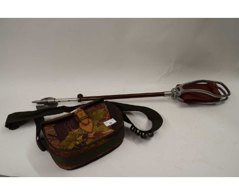 JACK PYKE CARTRIDGE BAG TOGETHER WITH A FOLDING SHOOTING STICK (2)