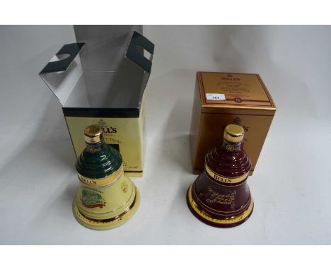 BELLS SCOTCH WHISKY DECANTERS - CHRISTMAS 1999 AND CHRISTMAS 1998, BOTH SEALED AND FULL, WITH ORIGINAL BOXES (2)