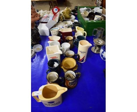 MIXED LOT : VARIOUS PUB JUGS TO INCLUDE HAIG SCOTCH WHISKY, PLUS FURTHER GREAT YARMOUTH POTTERY MUGS AND OTHER ITEMS