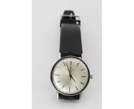 Herrenarmbanduhr "Eterna Matic 3000". Edelstahlgehäuse. Silbernes Zifferblatt mit Strichindizes. Automatik-Werk. Kratzer. Sch