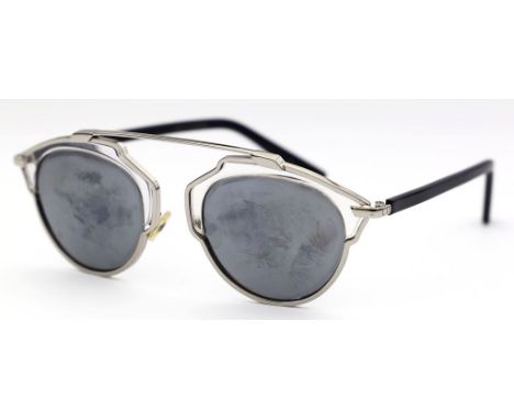 Retro-Damenbrille "DiorSoReal", Christian Dior. Vollrandmodell mit verspiegelten Gläsern (starke Tragespuren und Kratzer), sc