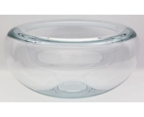 Lütken, Per (1916 Dänemark 1998) Große Schale "Provence". Farbloses Glas. Hersteller Holmegaard, Dänemark. D. 36 cm.