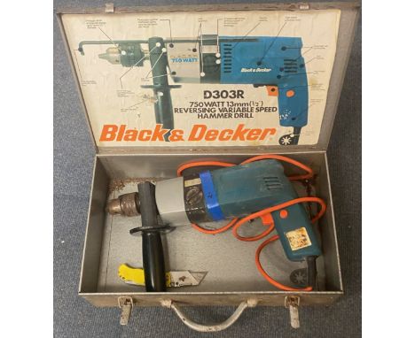 Black &amp; Decker D303R reversing variable speed hammer drill, cased. Not available for in-house P&amp;P 