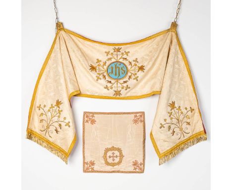 A collection of a Humeral veil and Chalice veil, finished with embroidered elements. Made in Sint-Niklaas, Belgium and marked
