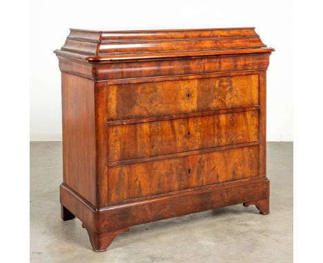 A commode with washing table, made during the Louis Philippe period. (50 x 108 x 101 cm)