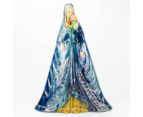 Alfons NOSEDA (1885-1945) a ceramic statue 'Madonna with child' made of Flemish earthenware. Condition: restored. (11 x 40 x 
