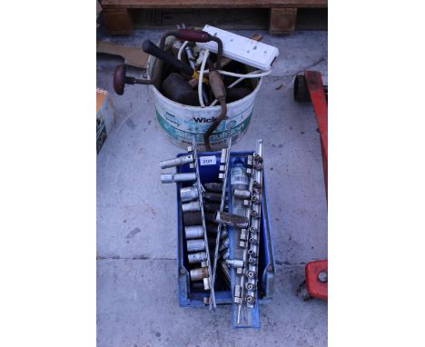 A COLLECTION OF VARIOUS HAND TOOLS TO INCLUDE SOCKET SETS, MALLETS, DRILL BRACES, ETC