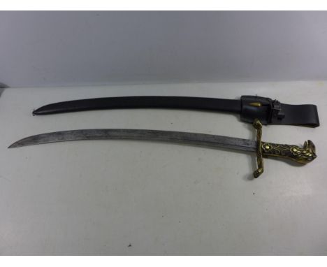 A VINTAGE HUNTING SWORD AND SCABBARD, 62CM BLADE, ELABORATE CAST BRASS GRIP, LENGTH 80CM