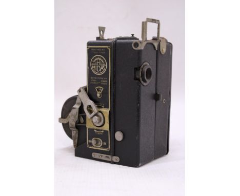 A 1920'S/30'S TAYLOR-HOBSON, MIDAS 9mm CAMERA CINE PROJECTOR