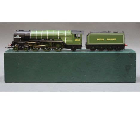 A Hornby 00 gauge BR Class A1 "Tornado" locomotive &amp; tender, in green livery.